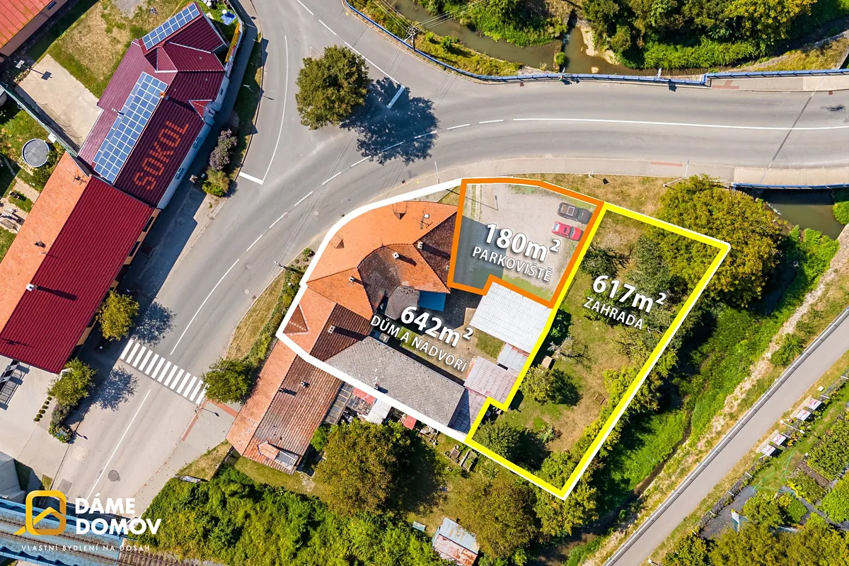 Prodej rodinného domu 510 m², pozemek 1439 m²